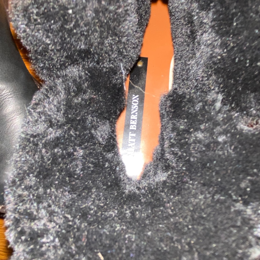 NWT Matt Bernson shearling booties